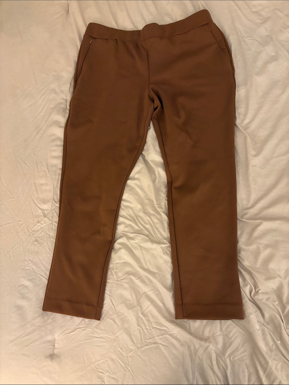 Women’s Brown Stretch Pull-On Pants
